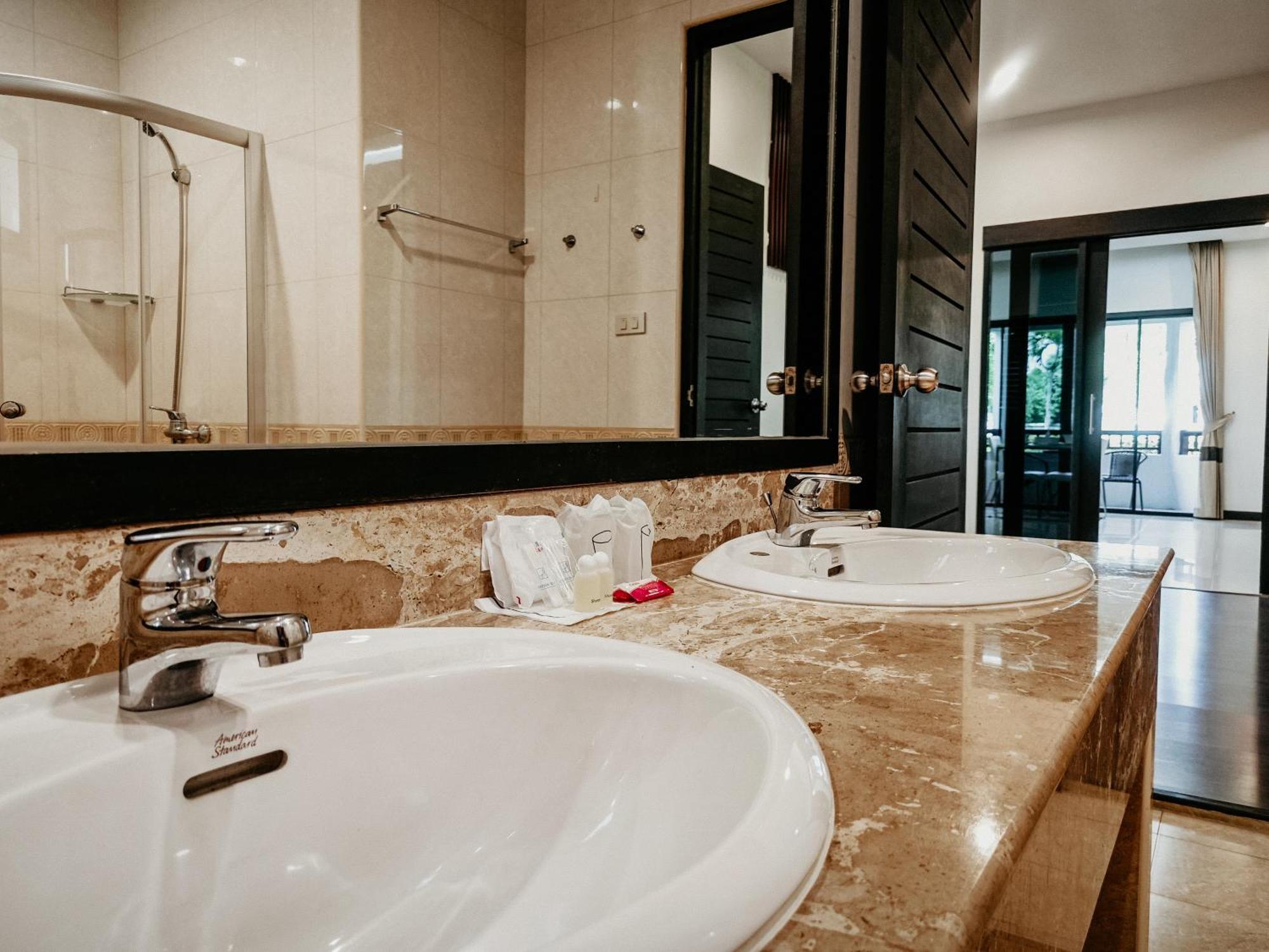 Rawai Grand House -Sha Plus Dış mekan fotoğraf